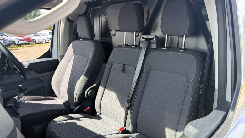 Ford Transit Custom 280 L1 Diesel Fwd 2.0 EcoBlue 136ps H1 Van Limited